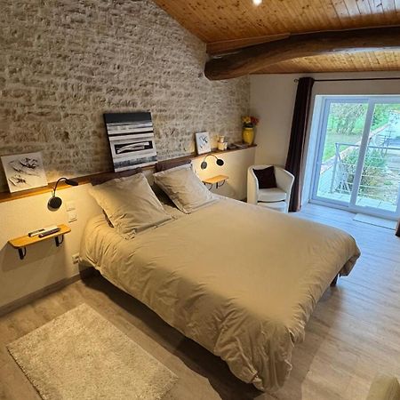 Chambres D'Hotes Les Rozieres Le Bourdet Esterno foto