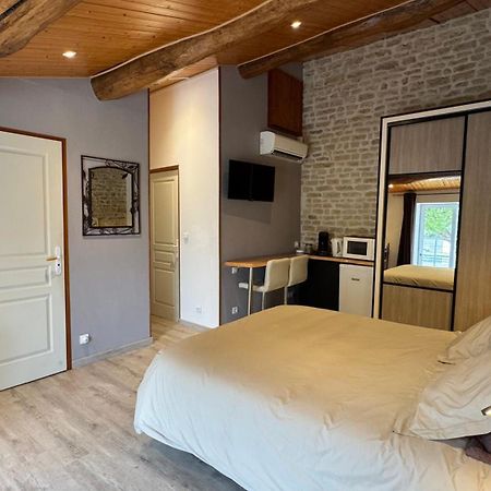 Chambres D'Hotes Les Rozieres Le Bourdet Esterno foto