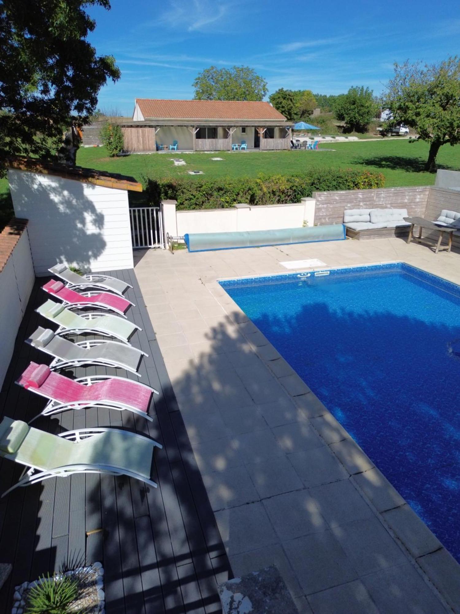 Chambres D'Hotes Les Rozieres Le Bourdet Esterno foto