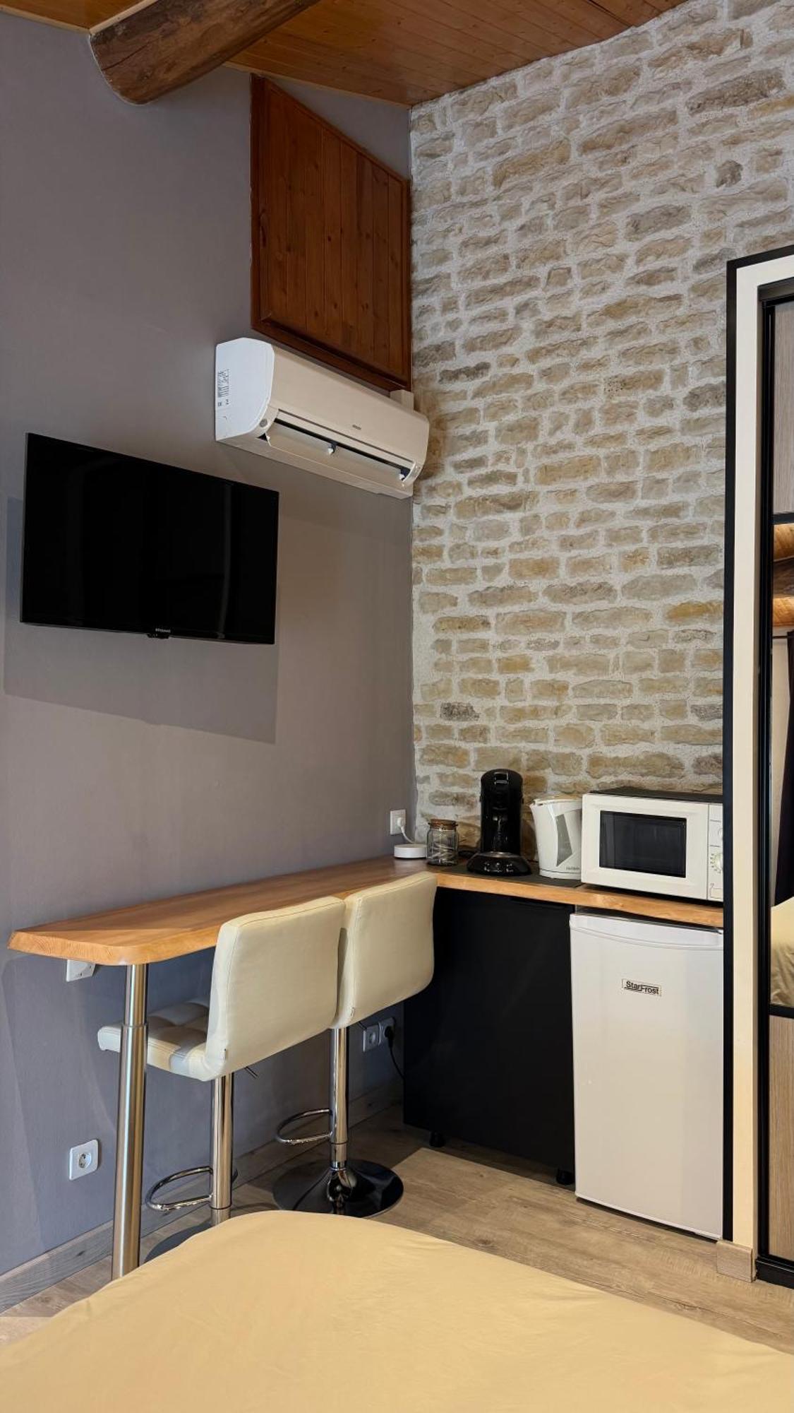 Chambres D'Hotes Les Rozieres Le Bourdet Esterno foto